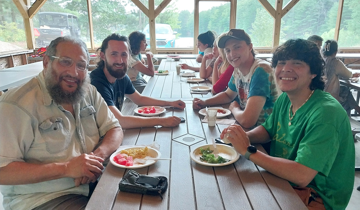 Description: C:\Ministry\WebShoshanah\images\25a-pav3.jpg