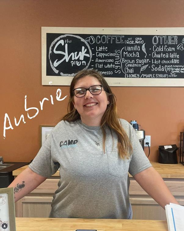 Description: C:\Ministry\WebShoshanah\images\25a-shuk3.jpg