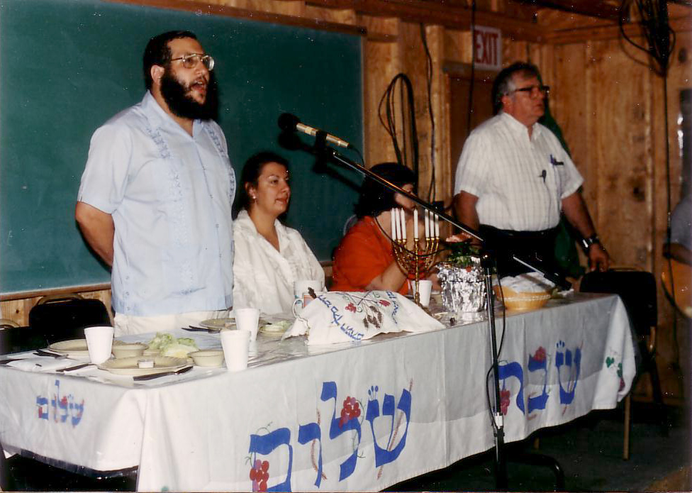 Friday evening Shabbat Service and meal Messianic Camp Shoshanah 1987